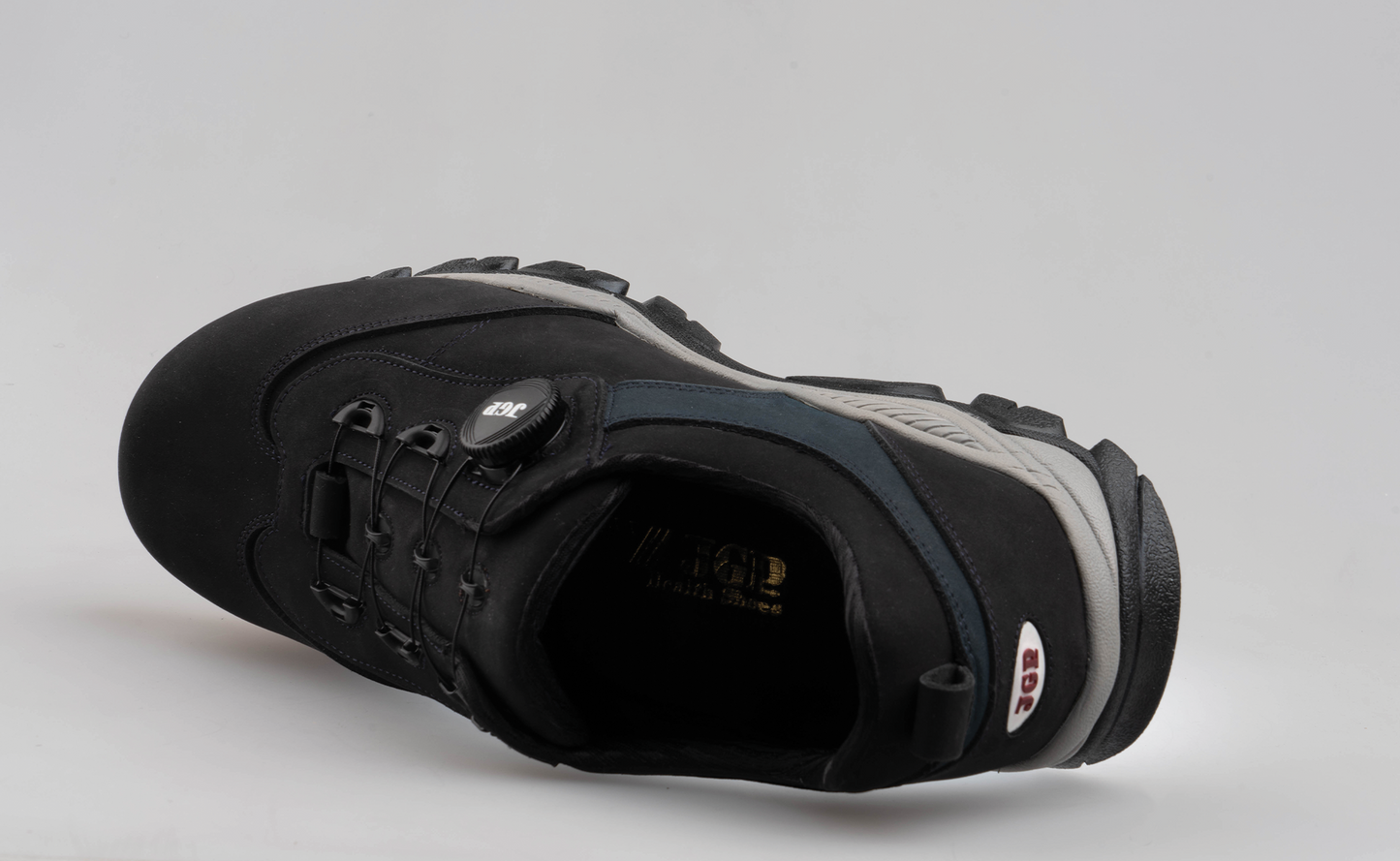 Men's Trekking M851D