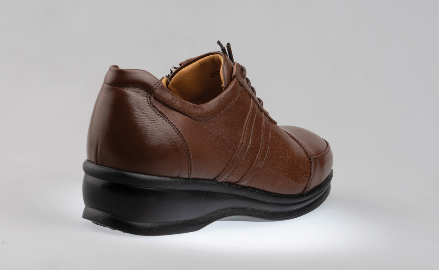 Women's Casual W205 (Brown)