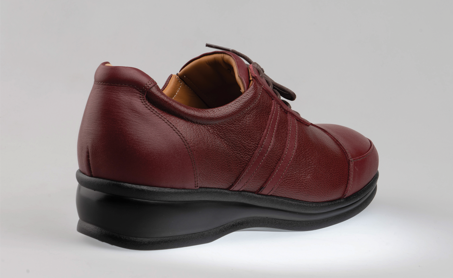 Women's Casual W205 (Red)