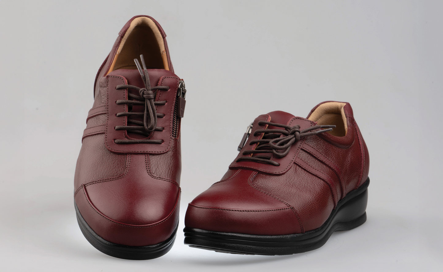 Women's Casual W205 (Red)