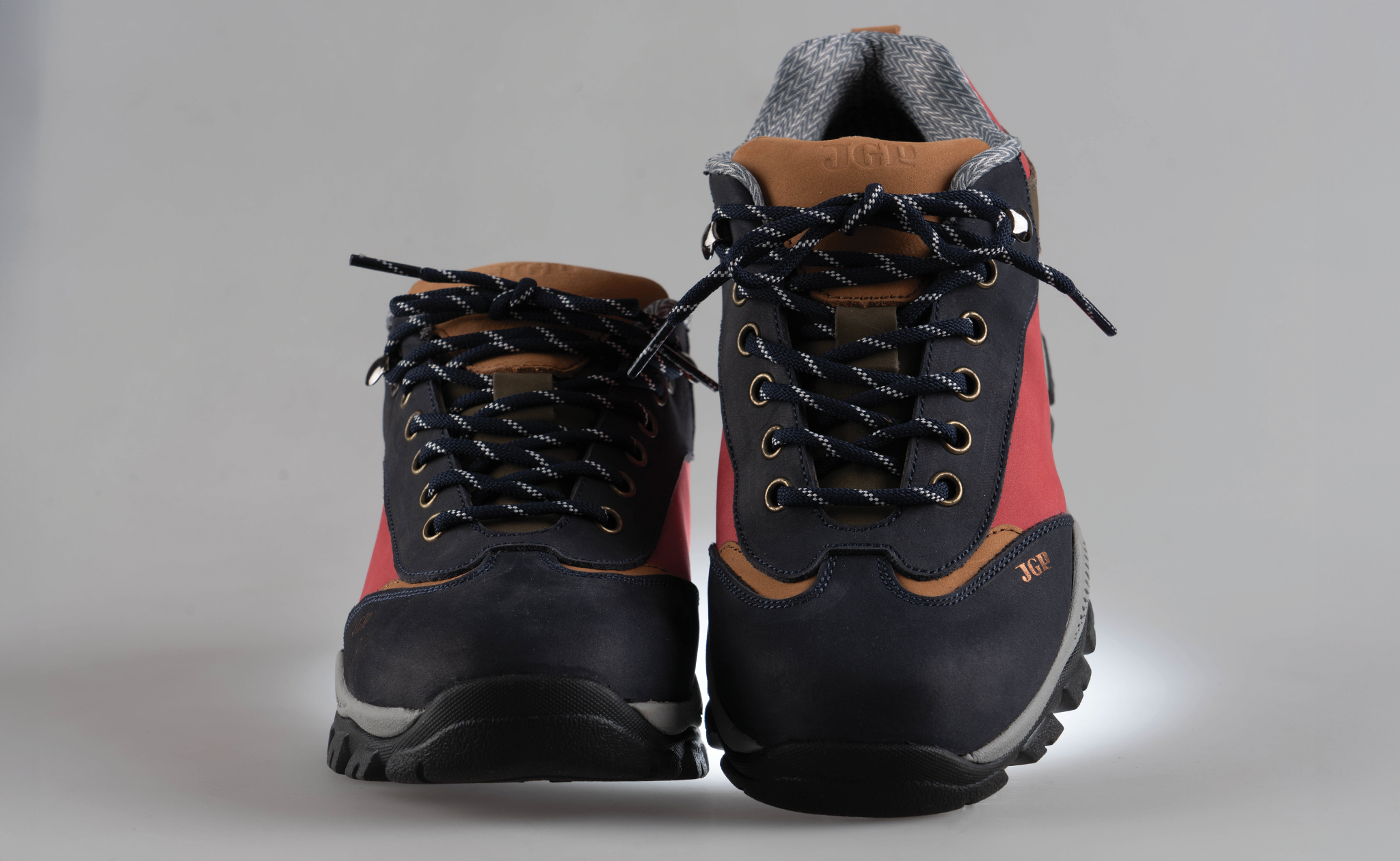 Women's Trekking W852