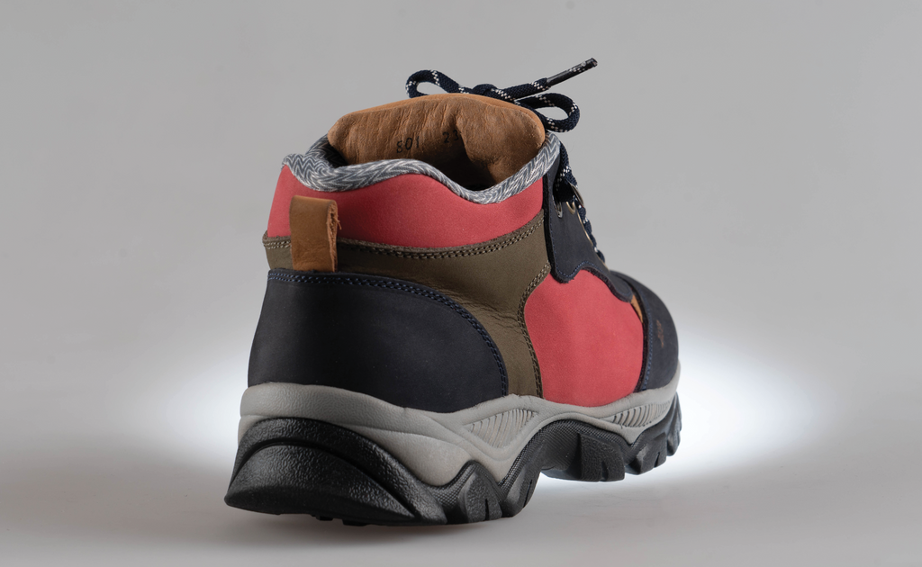 Women's Trekking W852