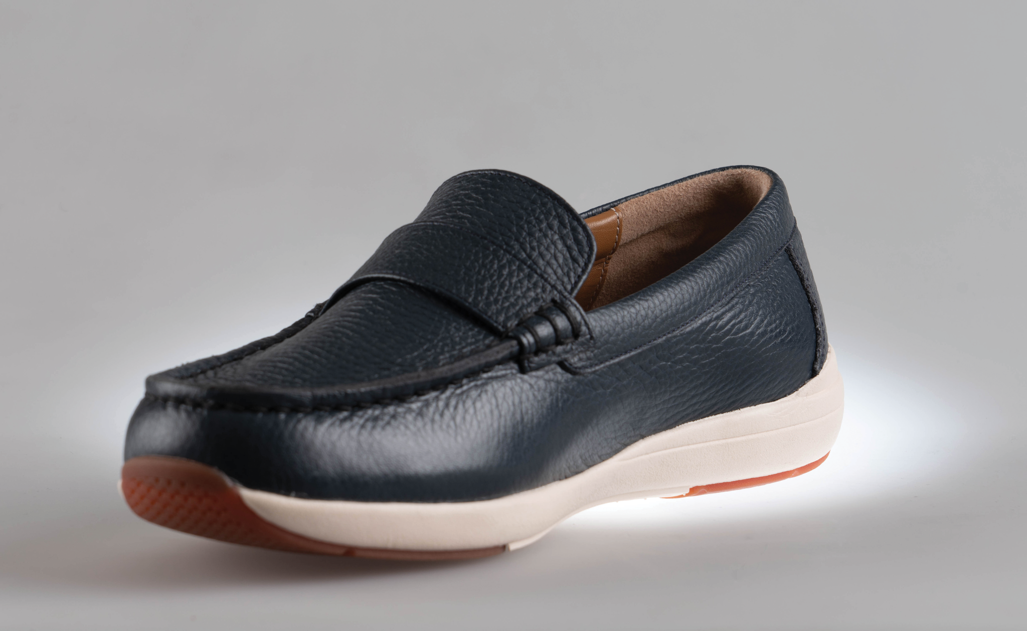 Women's Penny Loafers W302 <NAVY><BROWN><BLACK>