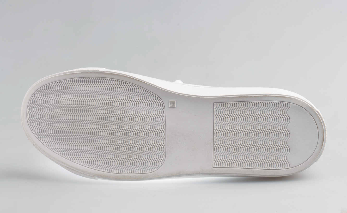 Sneakers M808 (White)