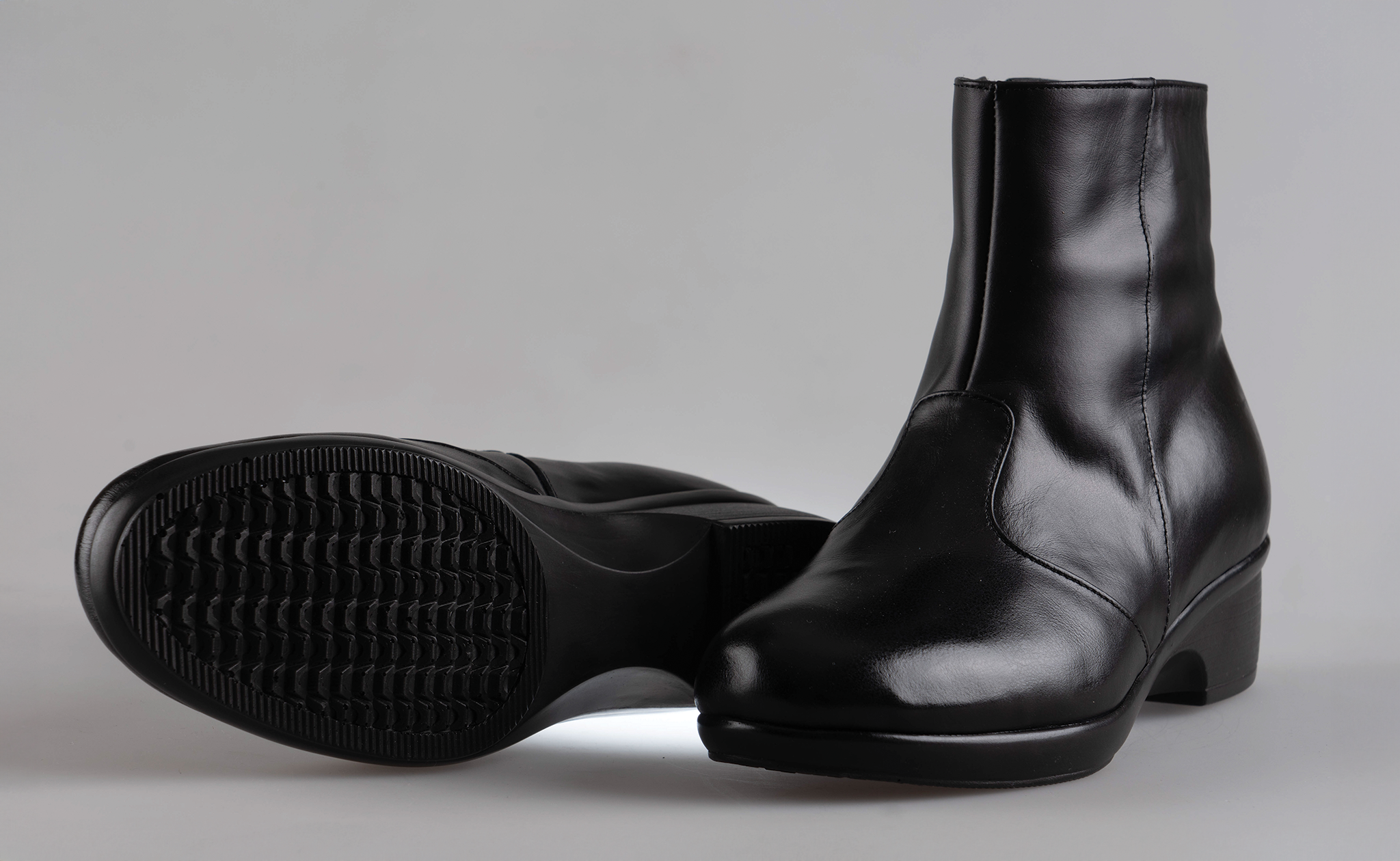 Women's Ankle Boots W900 <BLACK>