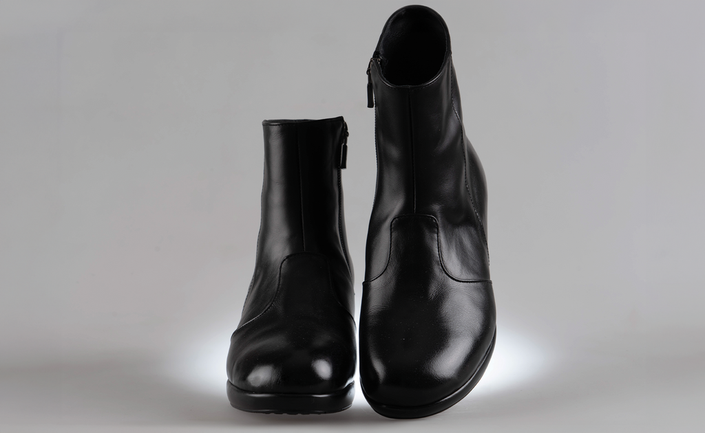 Women's Ankle Boots W900 <BLACK>